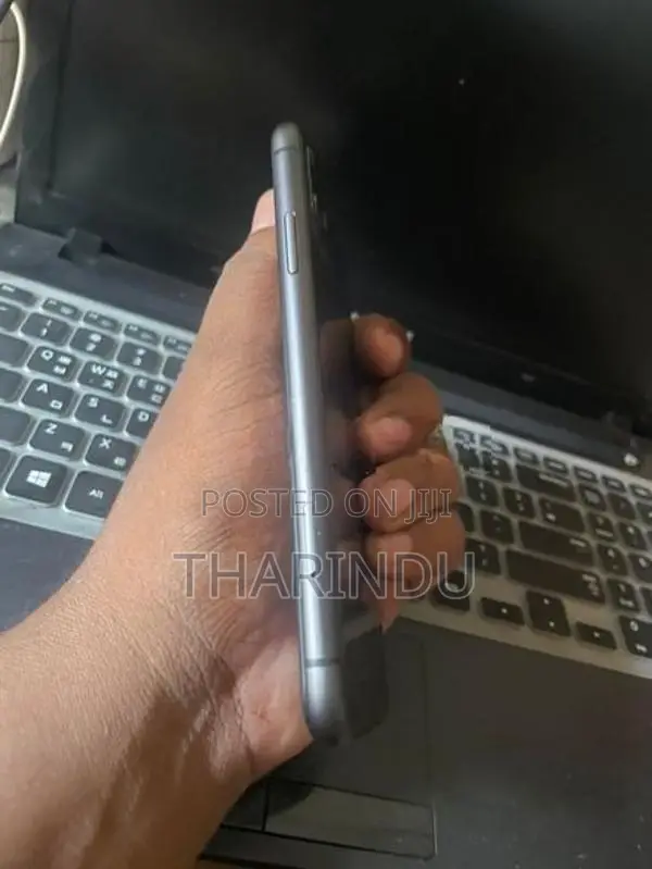 Apple iPhone 11 (Used)