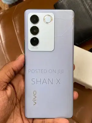 Vivo V27 (Used)