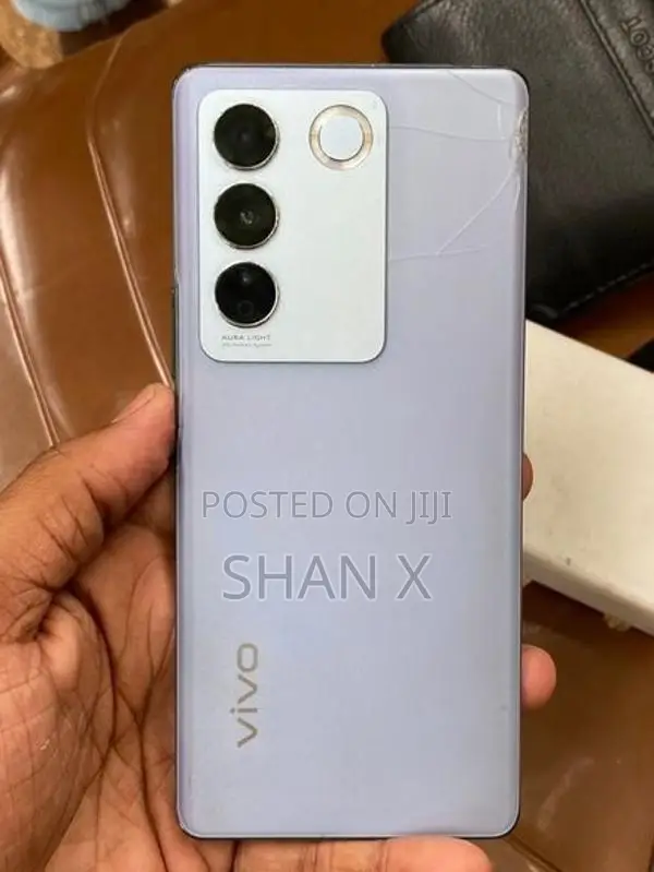 Vivo V27 (Used)