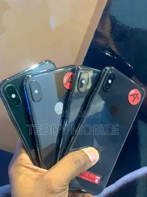 Apple iPhone X (Used)
