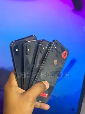Apple iPhone X (Used)