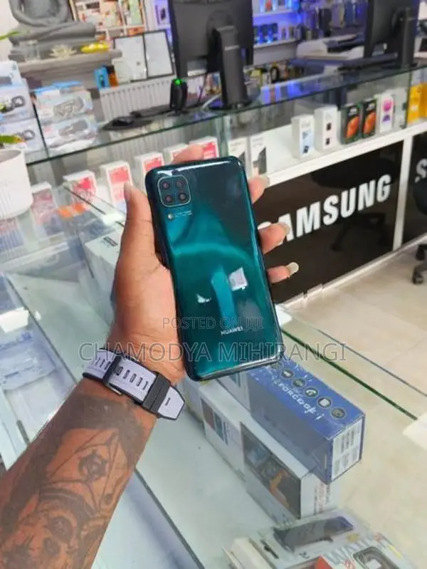 Huawei Nova 7i (Used)