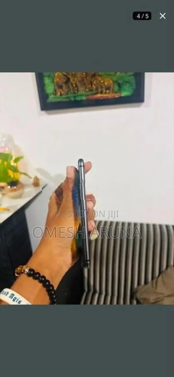 Apple iPhone 8 (Used)
