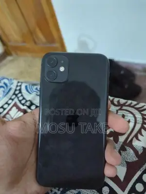 Apple iPhone 11 128GB (Used)