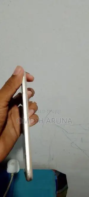 Samsung Galaxy J7 (Used)