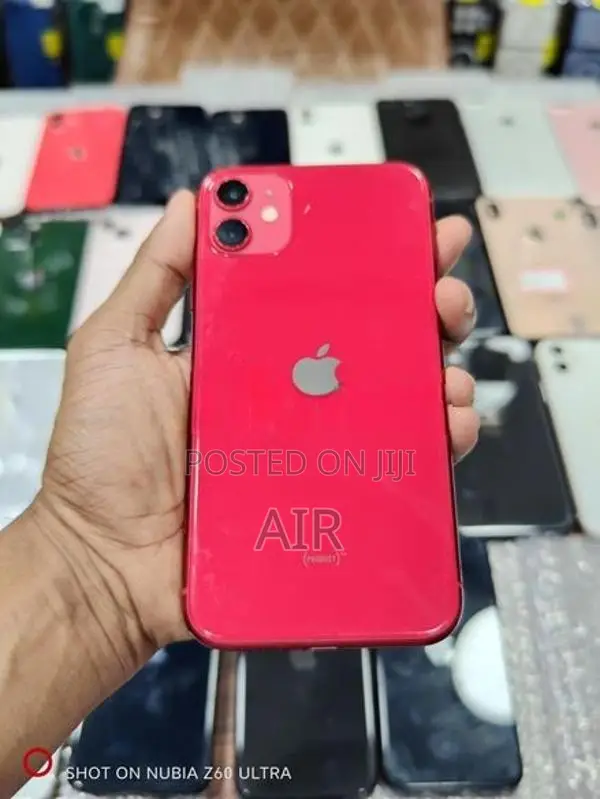 Apple iPhone 11 (Used)