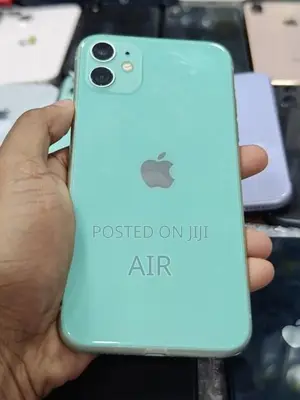 Apple iPhone 11 (Used)