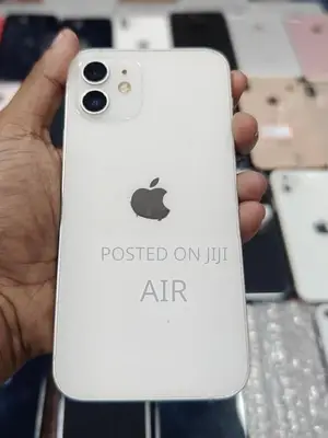 Apple iPhone 12 128GB (Used)