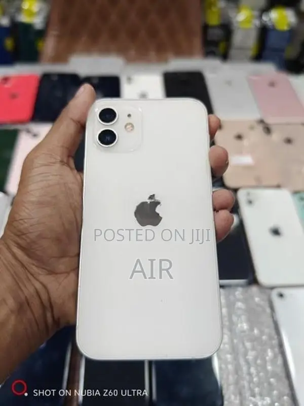 Apple iPhone 12 128GB (Used)
