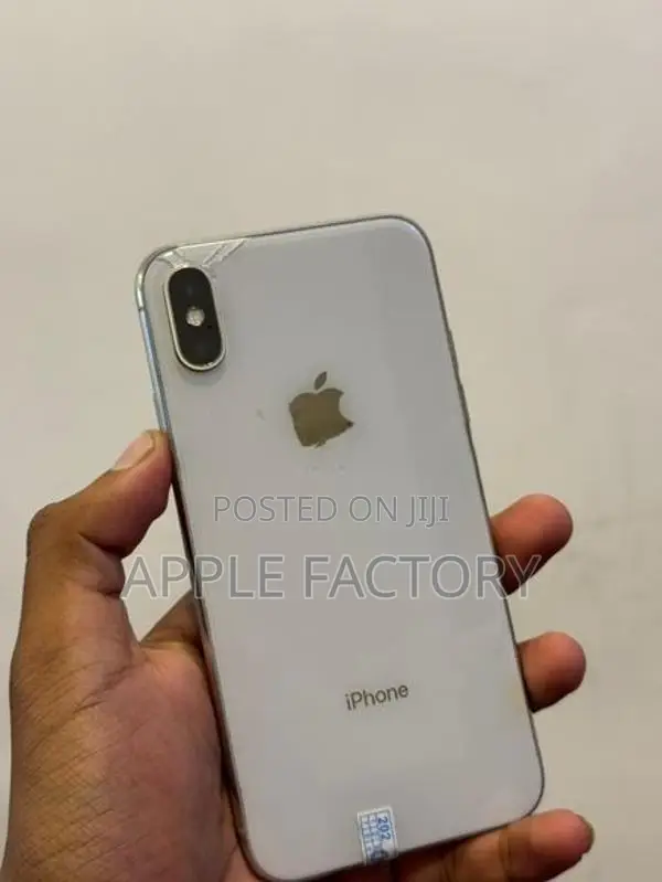 Apple iPhone X (Used)