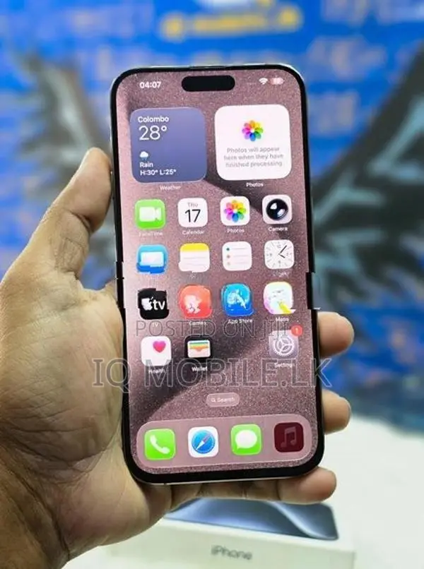 Apple iPhone 15 Pro Max 256GB Fullset (Used)