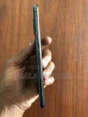 Apple iPhone 11 Pro Max (Used)