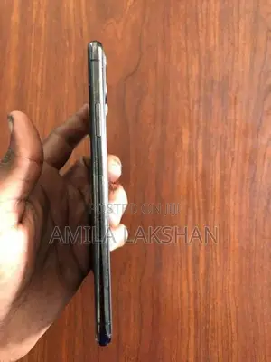 Apple iPhone 11 Pro Max (Used)