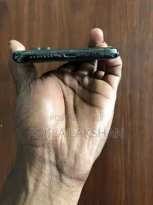 Apple iPhone 11 Pro Max (Used)