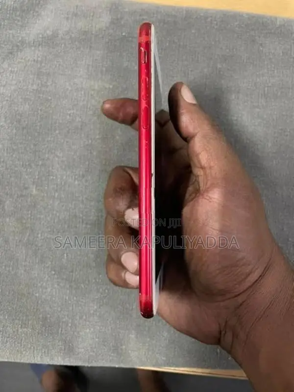 Apple iPhone 7 (Used)