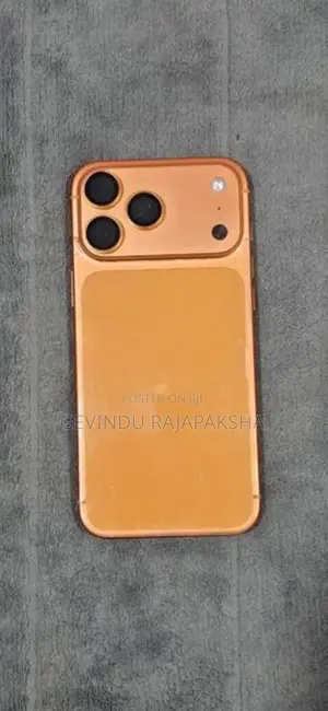 Apple iPhone 17 Pro Max (Used)