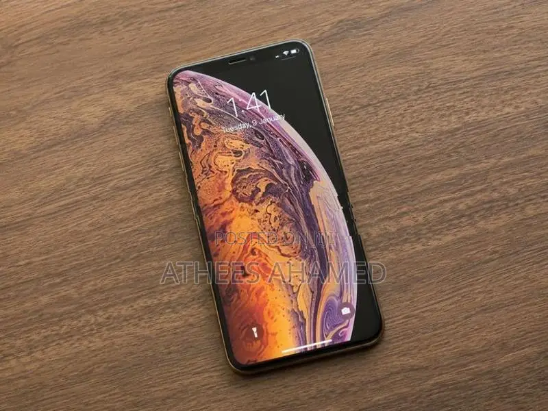 Apple iPhone XS Max (Used)