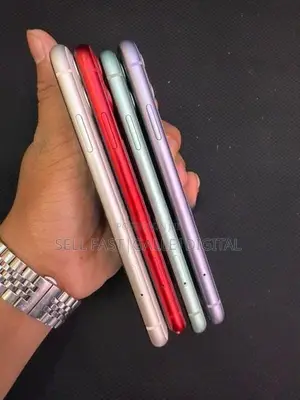 Apple iPhone 11 (Used)