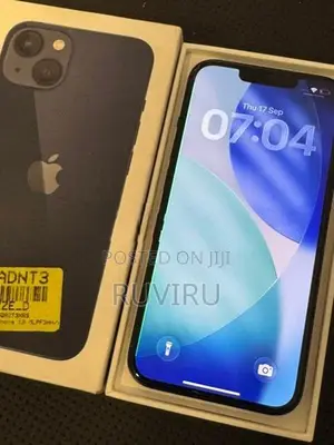 Apple iPhone 13 (Used)
