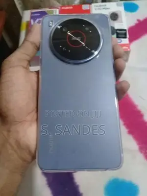ZTE nubia V70 Max (Used)