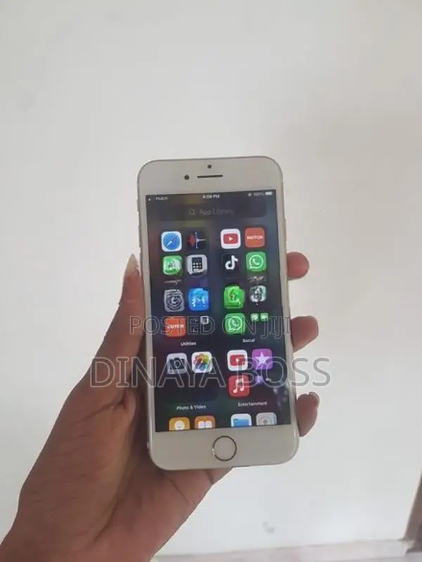 Apple iPhone 7 (Used)