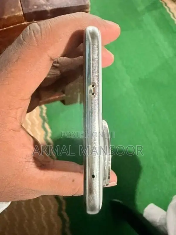 Vivo V50E (Used)