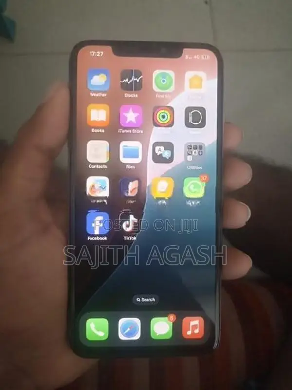 Apple iPhone XS Max (Used)