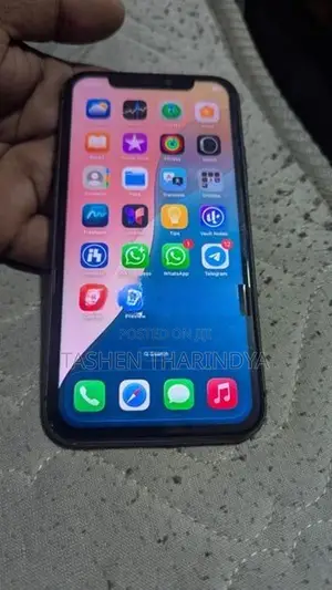 Apple iPhone 11 (Used)