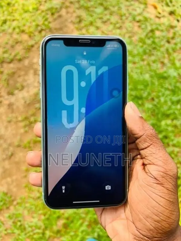 Apple iPhone 11 128GB (Used)