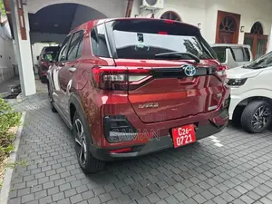 Toyota Raize Z Hybrid 1200cc 2026