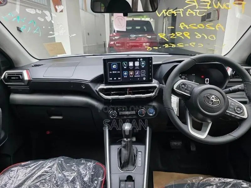 Toyota Raize Z Hybrid 1200cc 2026