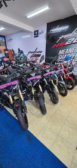 Bajaj Pulsar N160 Premium 2026