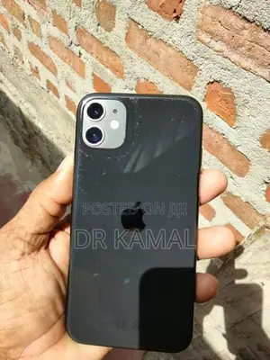 Apple iPhone 11 (Used)