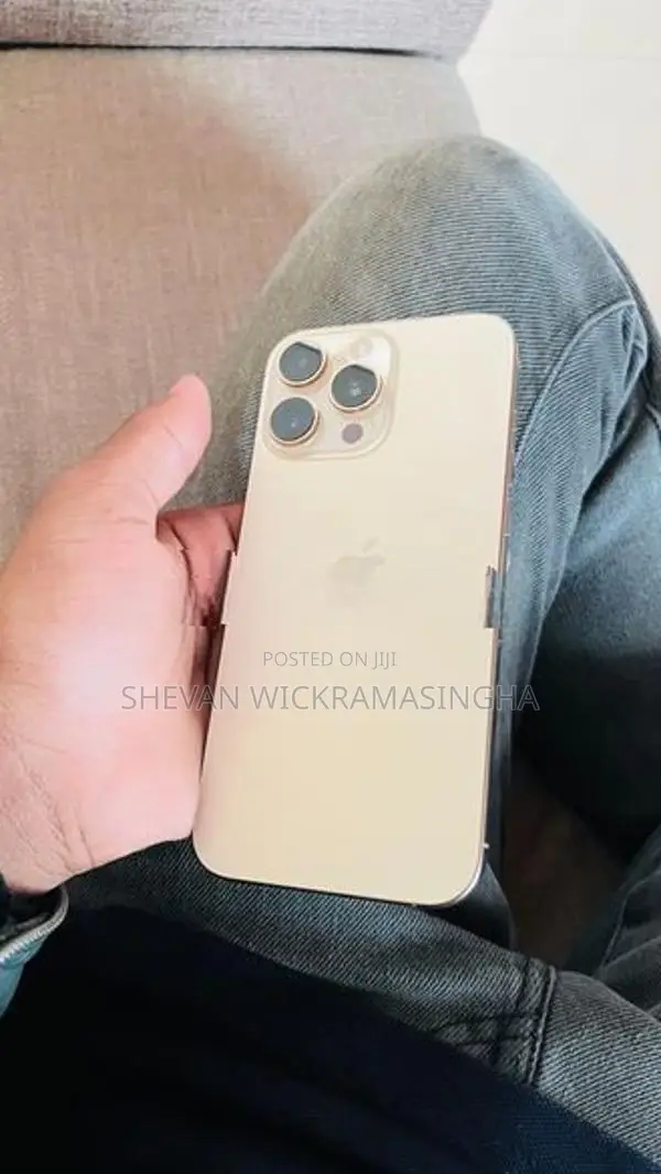 Apple iPhone 16 Pro Max (Used)