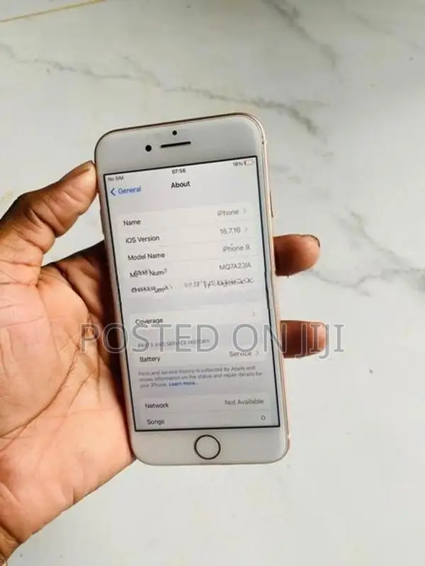 Apple iPhone 8 (Used)
