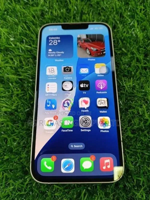 Apple iPhone 13 (Used)