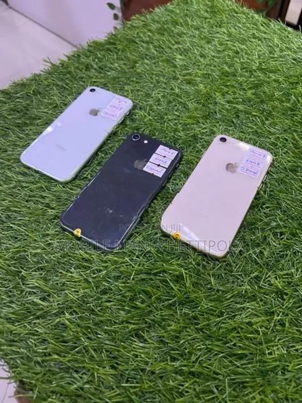 Apple iPhone 8 (Used)