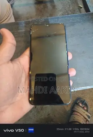Samsung Galaxy A20 (Used)