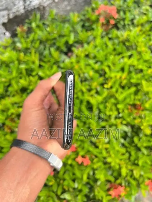 Apple iPhone 11 Pro (Used)