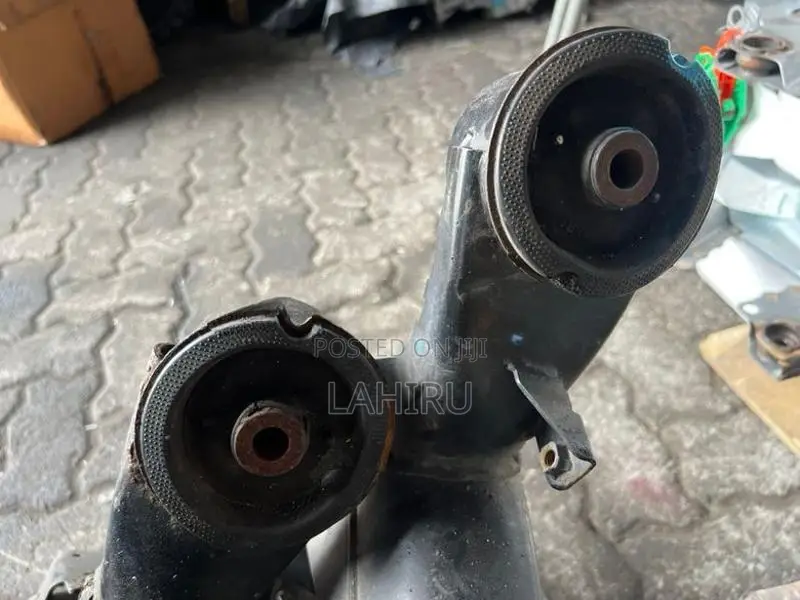 Honda Vezel Rear Axle Beam Swing Arm Bush