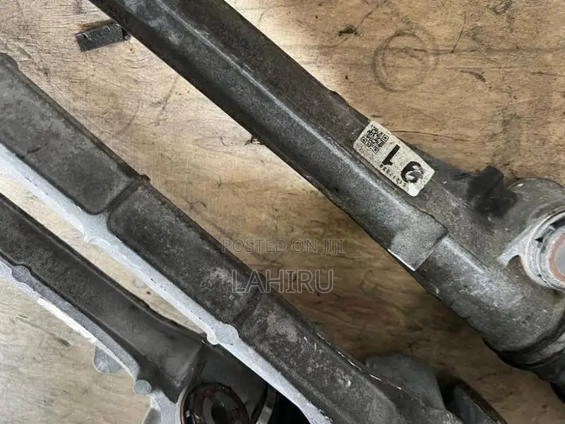 Toyota Aqua Steering Rack
