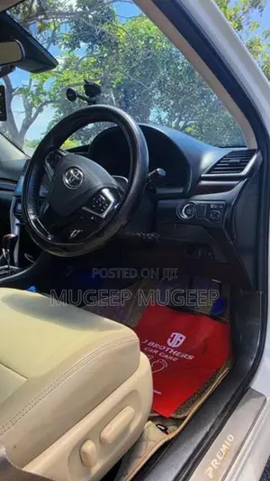 Toyota Premio 2018