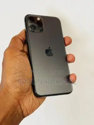 Apple iPhone 11 Pro (Used)