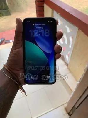 Apple iPhone 11 (Used)
