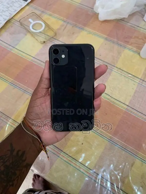Apple iPhone 11 (Used)
