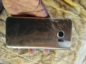 Samsung Galaxy S7 Edge (Used)