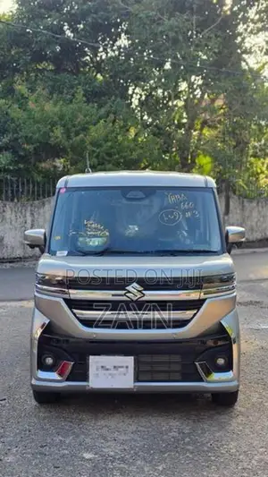 Suzuki Spacia Custom XS 2025