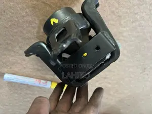 Wagon R Engine Mount