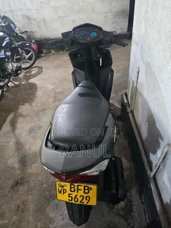 Honda Dio 2017