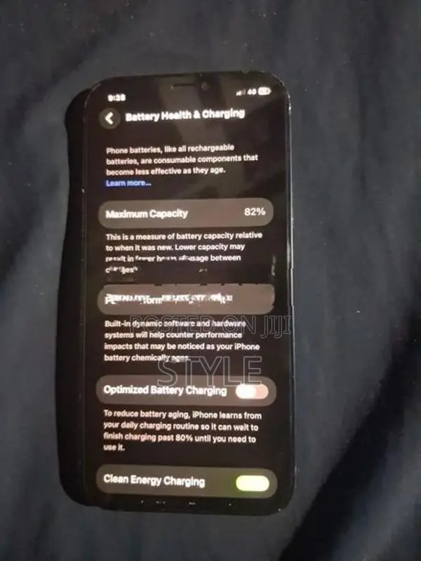 Apple iPhone 12 (Used)